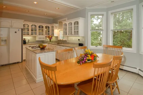 117 Centre Street Concord NH 03301