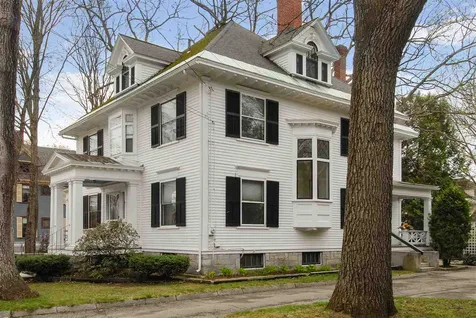 117 Centre Street Concord NH 03301