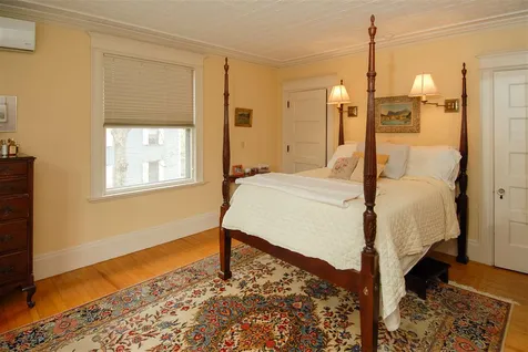 117 Centre Street Concord NH 03301