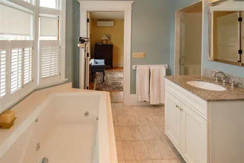 117 Centre Street Concord NH 03301