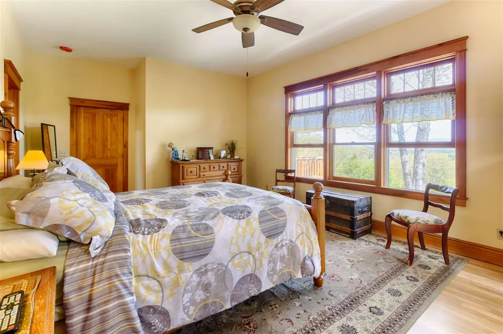6 Copps Hill Road Tuftonboro NH 03816