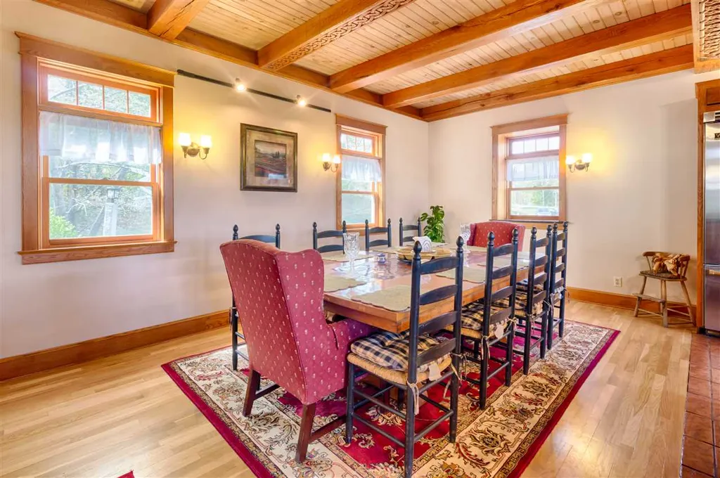 6 Copps Hill Road Tuftonboro NH 03816