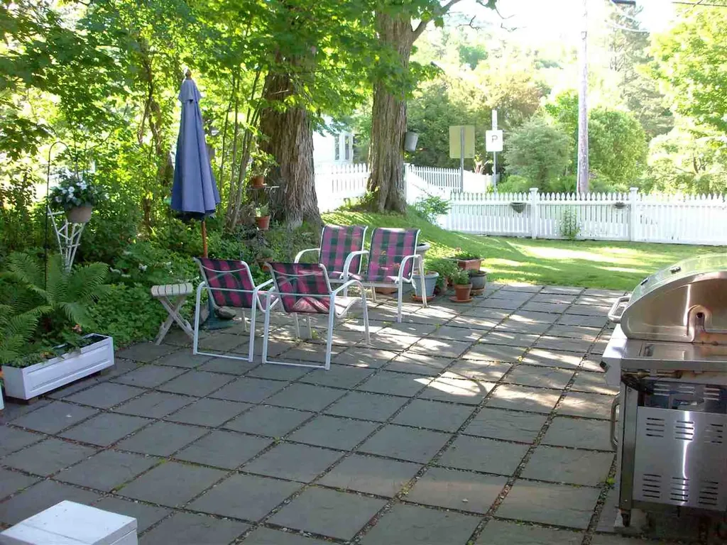 686 Main Street Weston VT 05161
