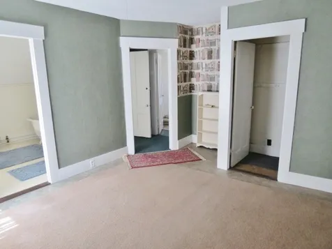 35 Pleasant Street Ludlow VT 05149