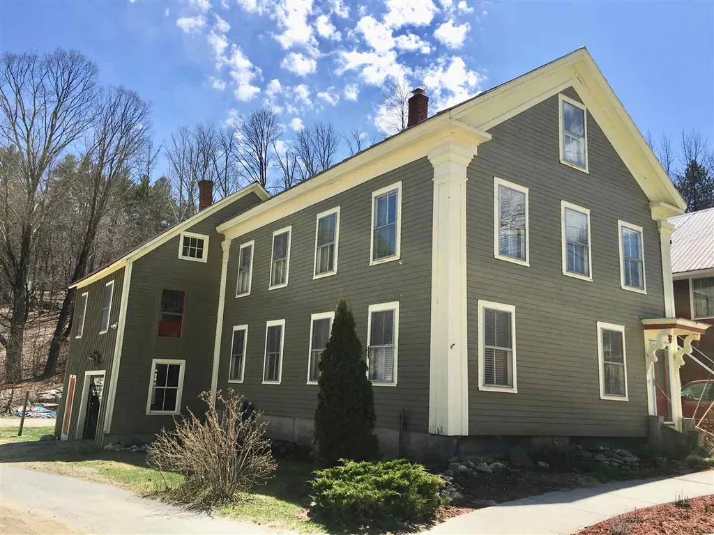29 Pikes Falls Road Jamaica VT 05343