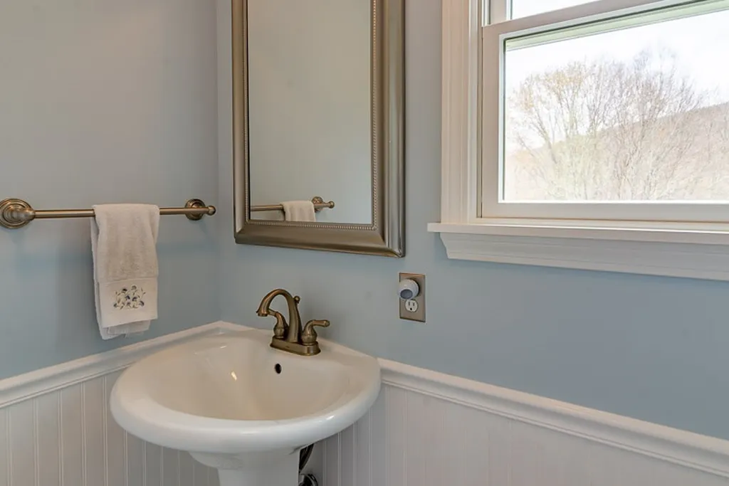 1039 Berwal Road Arlington VT 05250