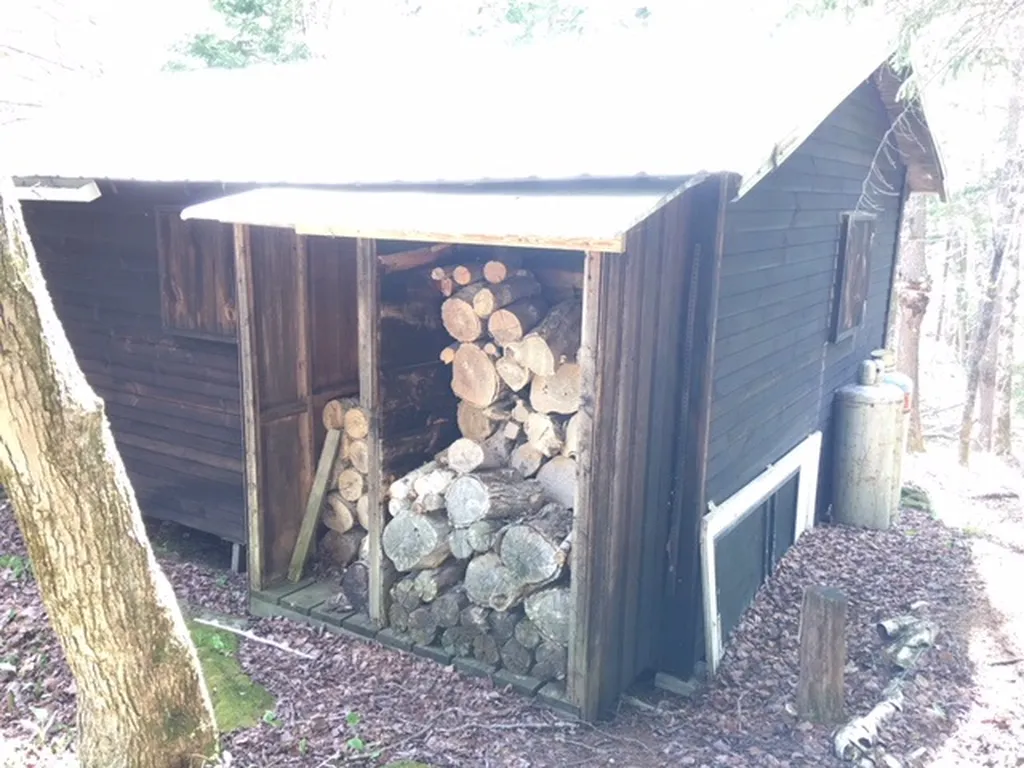 172 Old Log Road Stockbridge VT 05772