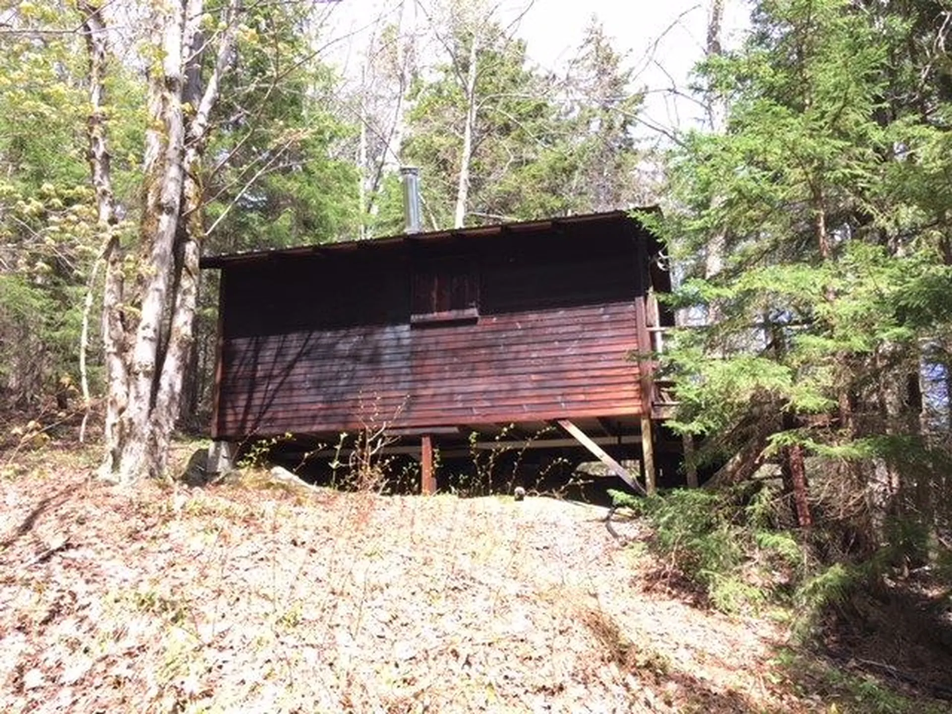 172 Old Log Road Stockbridge VT 05772