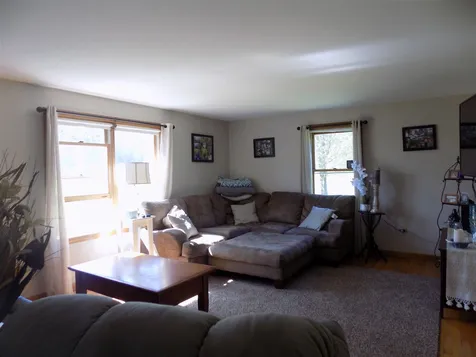 134 Gilfillan Road Barnet VT 05821