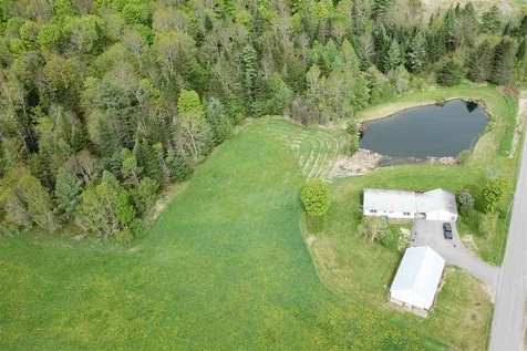 134 Gilfillan Road Barnet VT 05821