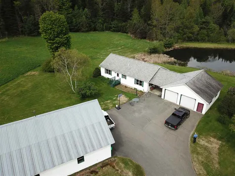 134 Gilfillan Road Barnet VT 05821