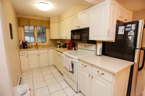 162 Reed Street Manchester NH 03102