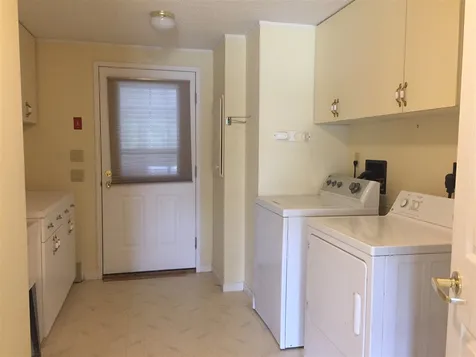 16 Easter Lane Rochester NH 03867-4599