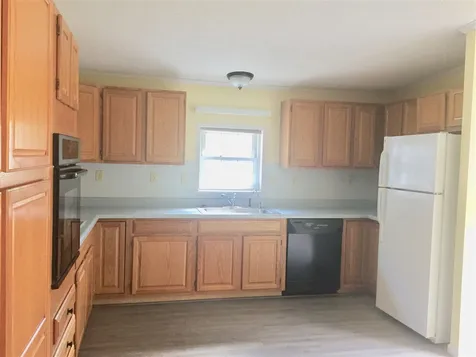 16 Easter Lane Rochester NH 03867-4599