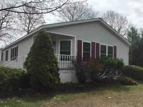 16 Easter Lane Rochester NH 03867-4599