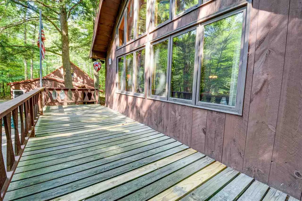 24 Hemlock Road Barnstead NH 03218