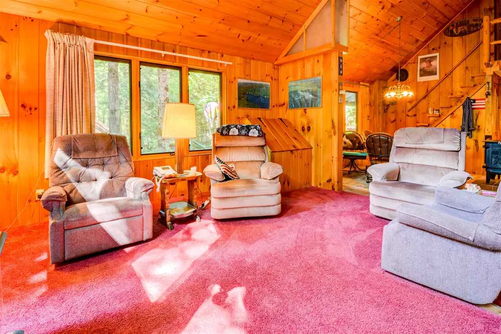 24 Hemlock Road Barnstead NH 03218