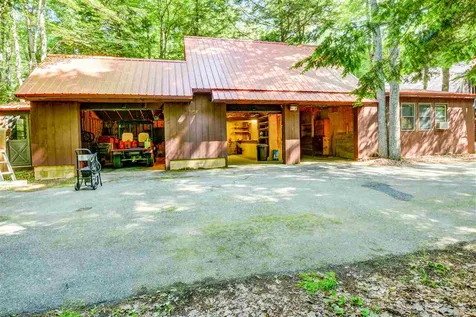 24 Hemlock Road Barnstead NH 03218