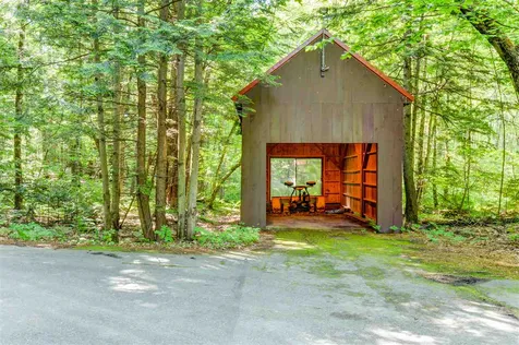 24 Hemlock Road Barnstead NH 03218