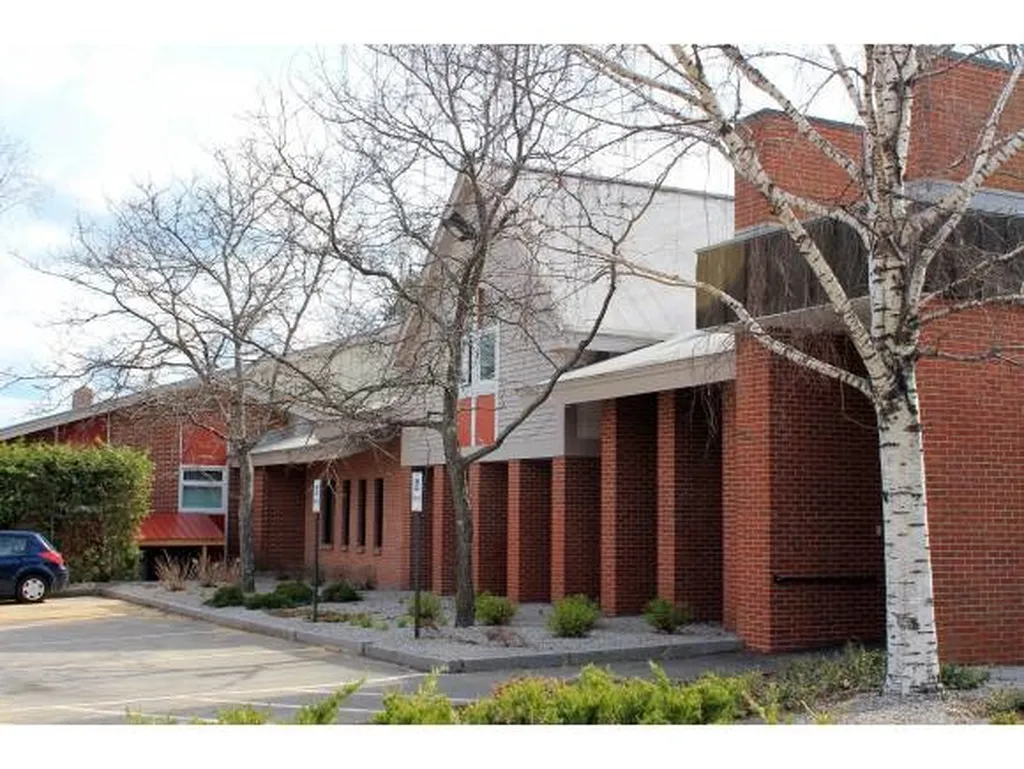 194 Pleasant Street Concord NH 03301