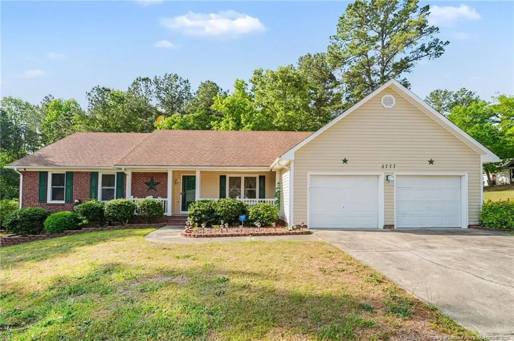 5777 Senoma Place Fayetteville NC 28314