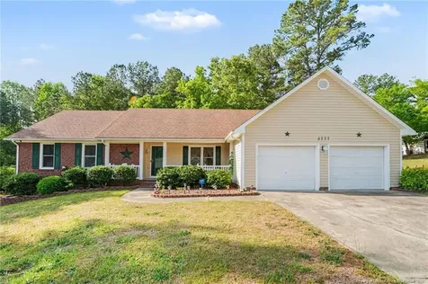5777 Senoma Place Fayetteville NC 28314