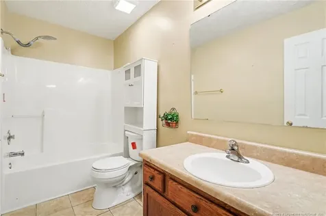 5777 Senoma Place Fayetteville NC 28314