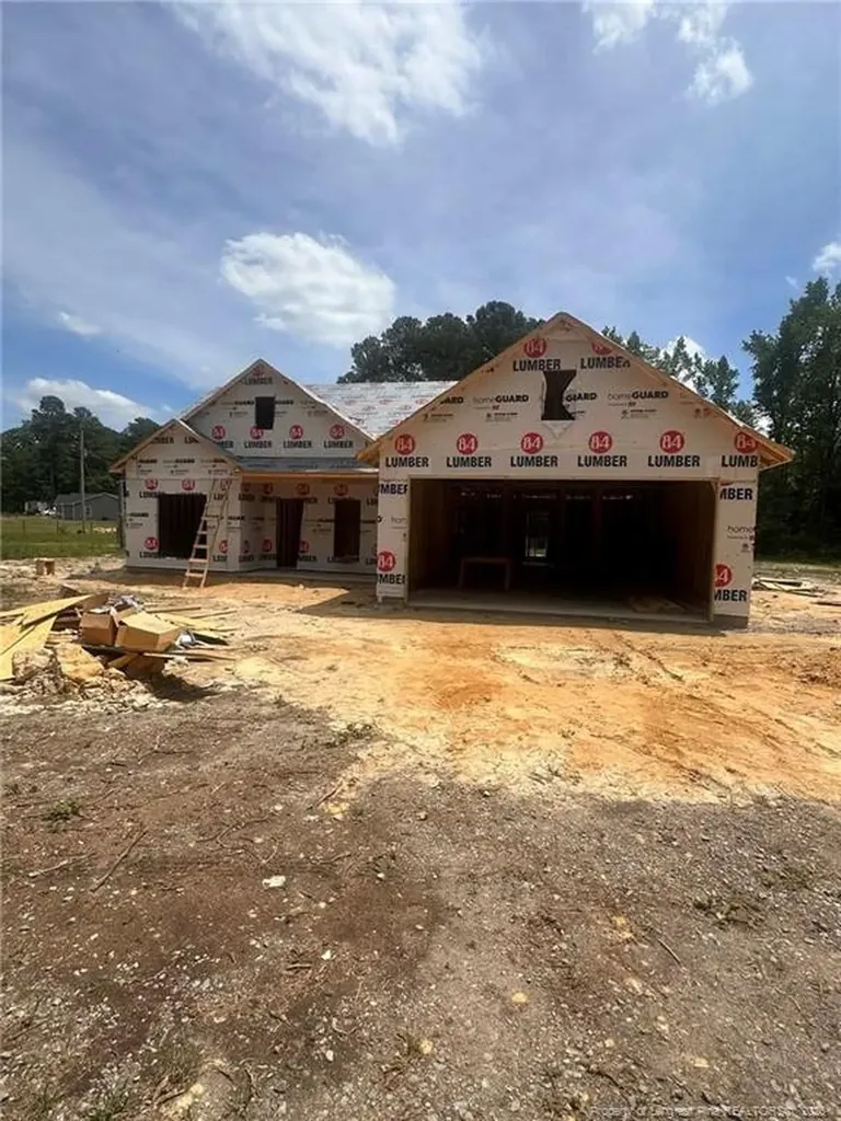 4912 Arabia Road Raeford NC 28376