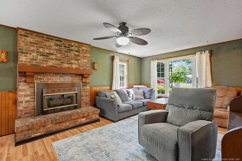 646 Pleasant Loop Fayetteville NC 28311