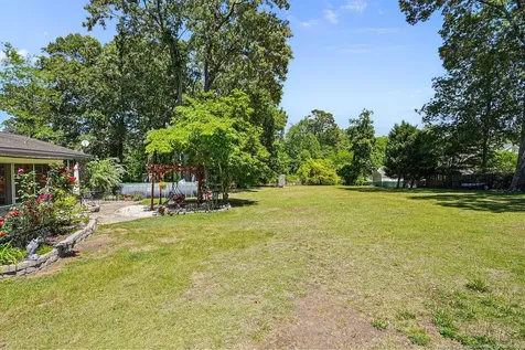 646 Pleasant Loop Fayetteville NC 28311