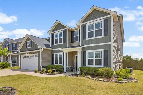 1676 Man O War Drive Hope Mills NC 28348