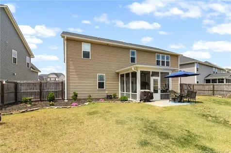 1676 Man O War Drive Hope Mills NC 28348