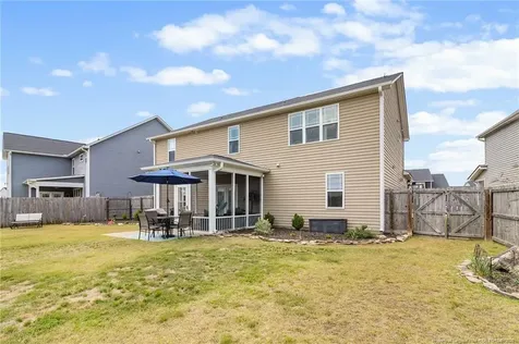 1676 Man O War Drive Hope Mills NC 28348