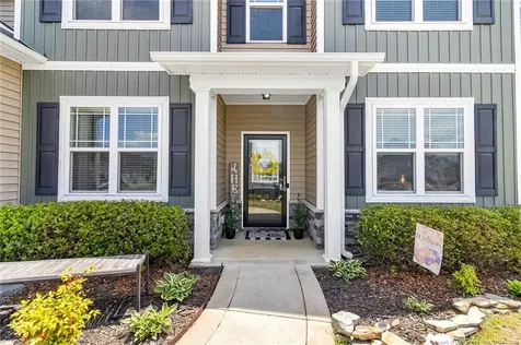 1676 Man O War Drive Hope Mills NC 28348