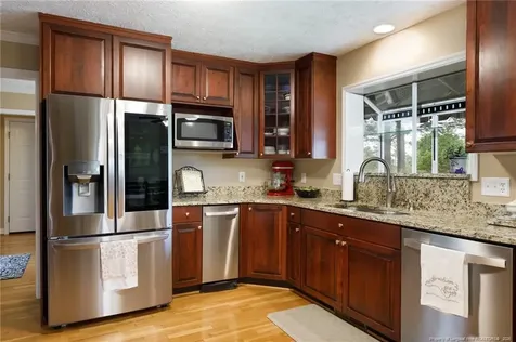 3579 Barbary Bluff Hope Mills NC 28348