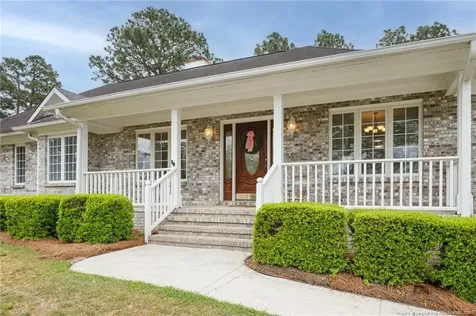 3579 Barbary Bluff Hope Mills NC 28348