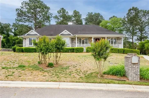 3579 Barbary Bluff Hope Mills NC 28348