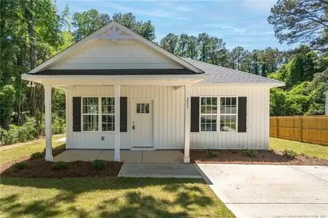 237 Windsor Drive Fayetteville NC 28301