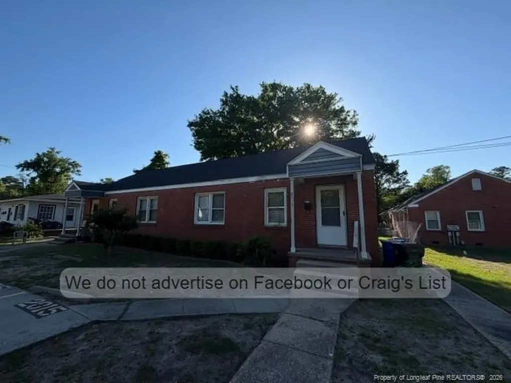 2015 Blake Street Fayetteville NC 28301