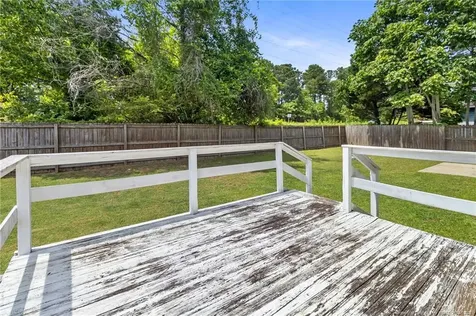 6812 Saint Julian Way Fayetteville NC 28314