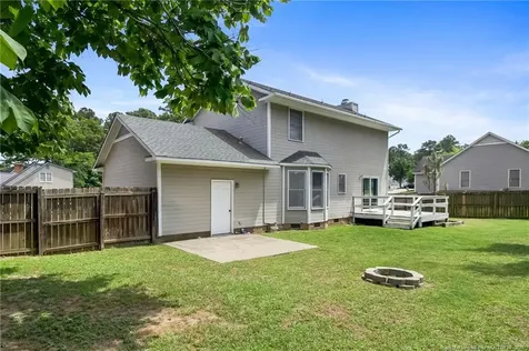 6812 Saint Julian Way Fayetteville NC 28314