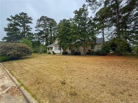 808 Rutledge Drive Fayetteville NC 28311
