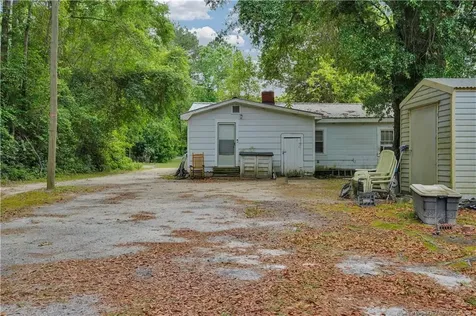 1006 James Street Elizabethtown NC 28337