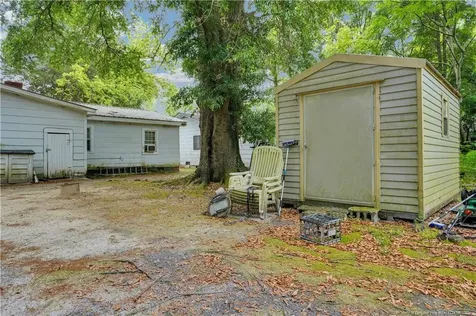 1006 James Street Elizabethtown NC 28337