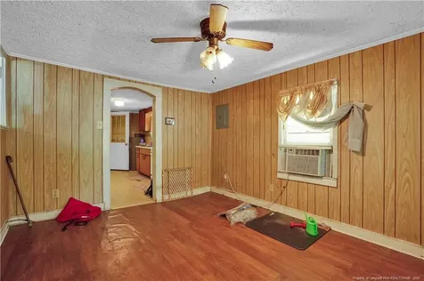 1006 James Street Elizabethtown NC 28337