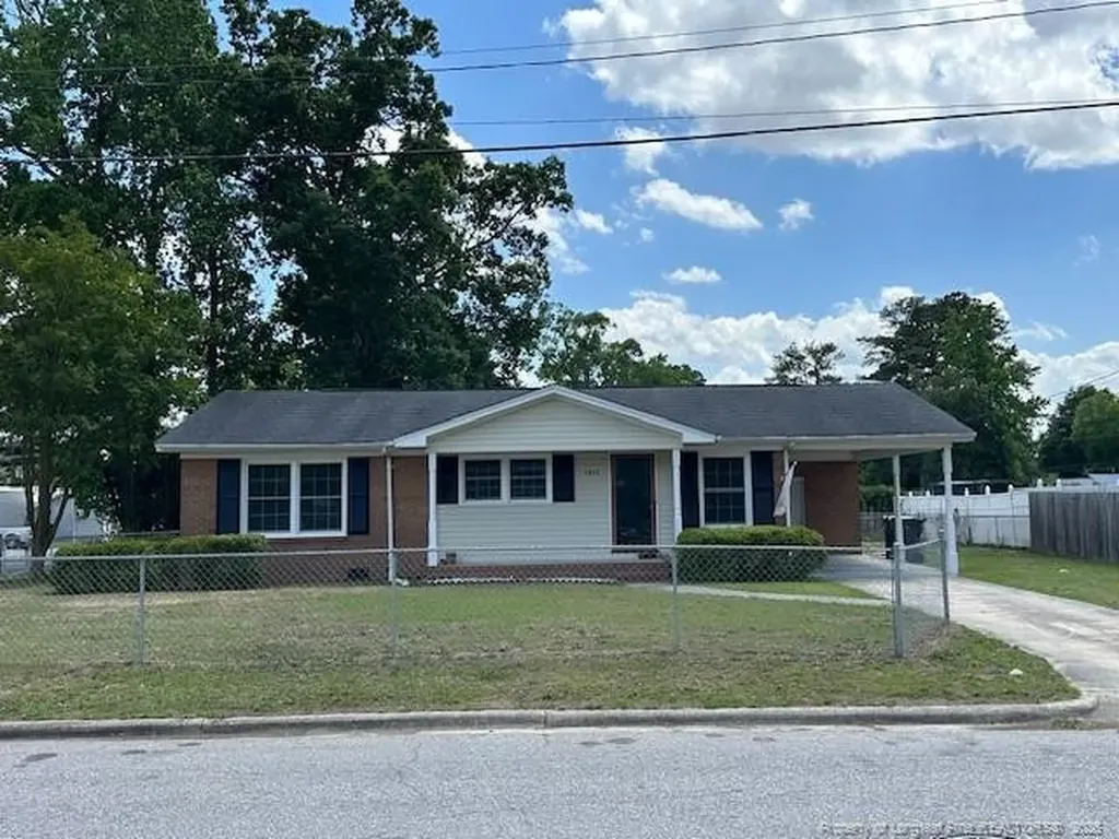 1412 Mcarthur Street Lumberton NC 28358