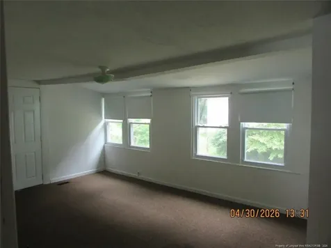 215 E Maple Street Mount Olive NC 28365