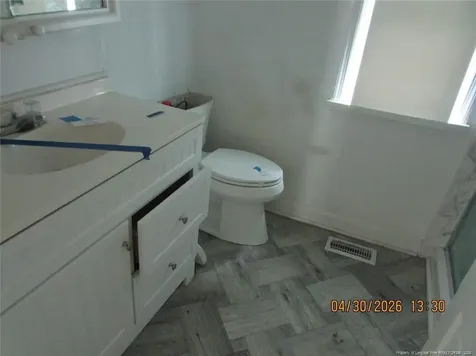 215 E Maple Street Mount Olive NC 28365