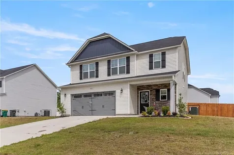 4635 Scenic Pines Drive Hope Mills NC 28348
