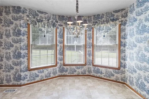 28 E Coyt Circle Spring Lake NC 28390